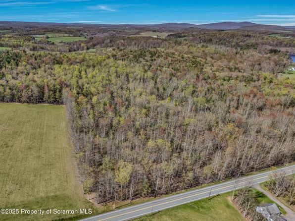 107 Sr, Fleetville, PA 18420