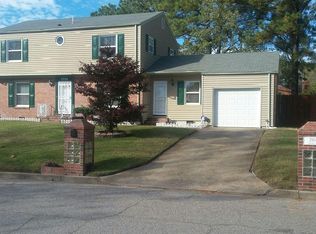 2904 Hilton Ave, Chesapeake, VA 23324