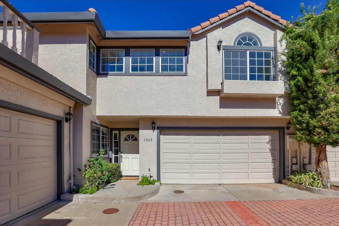 1069 Almaden Village Ln photo 1