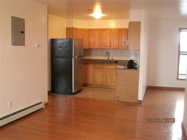 1st image of 1 Orange Ave APT 4