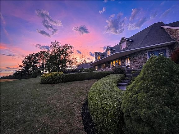 3rd image of 275 Neason Rd