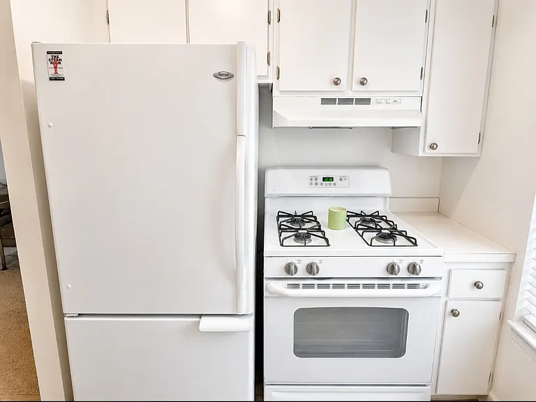 11 Laramie Ct #11 — Photo 9