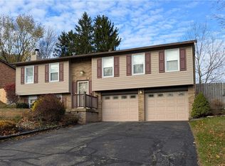 104 Teton Dr, Pittsburgh, PA 15239