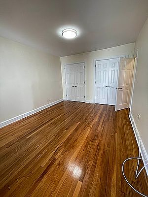 2nd image of 2147 E 17th St APT 1A