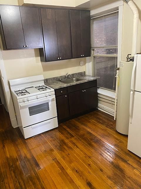 1st image of 2401 W McLean Ave #1