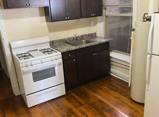 2401 W McLean Ave #1, Chicago, IL 60647