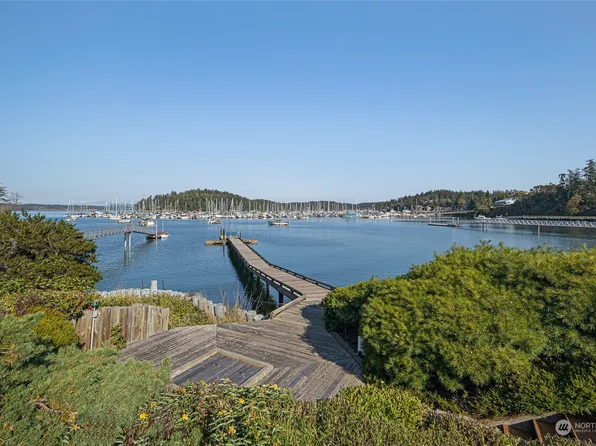 470 Friday Avenue, Friday Harbor, WA 98250