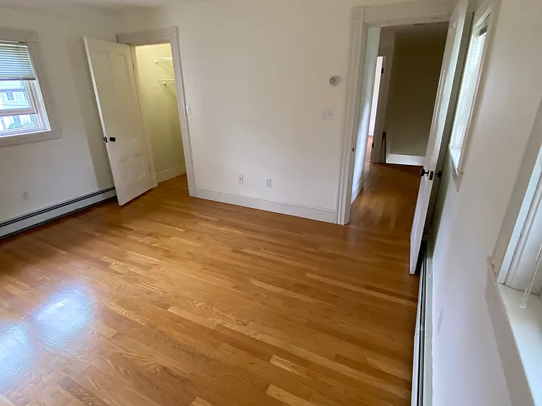 4 Eliot St #1R — Photo 2