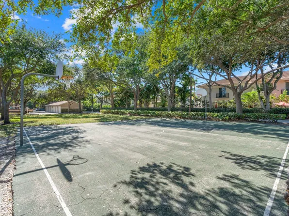 1885 Palm Cove Blvd, Delray Beach, FL