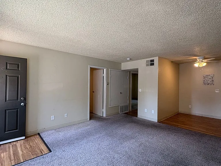 Cherry Tree Apartments — Photo 7