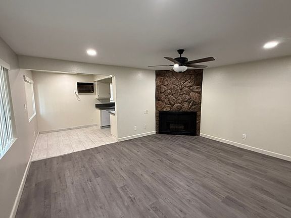 5th image of 11619 Downey Ave #101