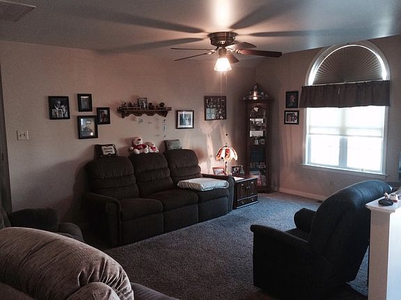 5th image of 8539 Woodlake Dr