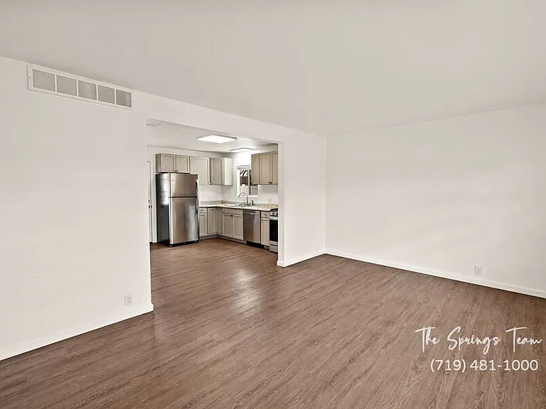 1216 Pando Ave — Photo 3