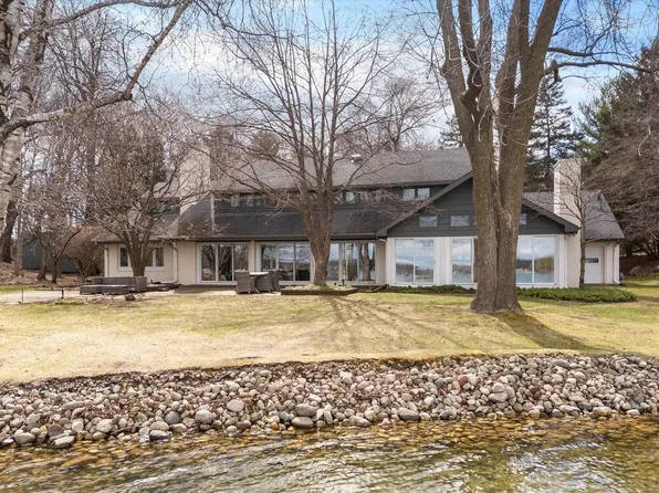 6014 North State Road 83, Hartland, WI 53029