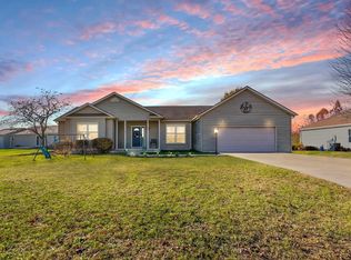 4307 N Lighthouse Dr, Warsaw, IN 46582