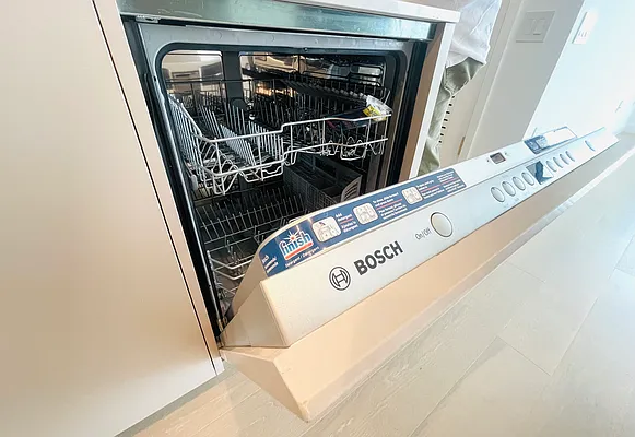 Rented by Oxford Property Group | media 26