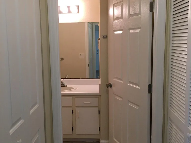 11511 Villa Grand #519 — Photo 19