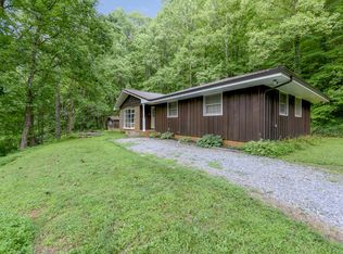324 Nichols Branch Rd, Tellico Plains, TN 37385