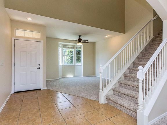 3rd image of 1773 N Mont Blanc Ln