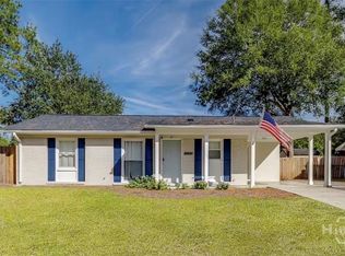 4 Ossabaw Rd, Savannah, GA 31410