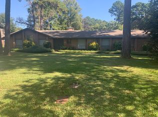 2112 Airline Rd, Longview, TX 75605