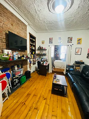 Rented by Oxford Property Group | media 6