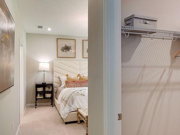 Walk-on closet in owner s