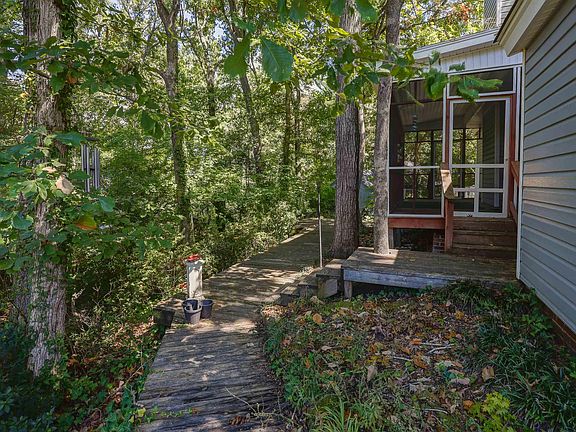 5th image of 158 Cokesdale Rd
