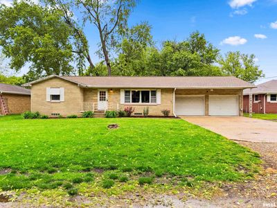 400 S Park Ave, Manito, IL, 61546