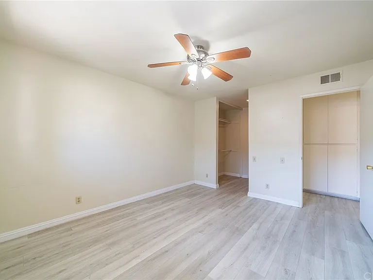 615 Utica Ave #4 — Photo 39