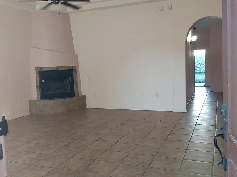 5936 Sandia Ct — Photo 14