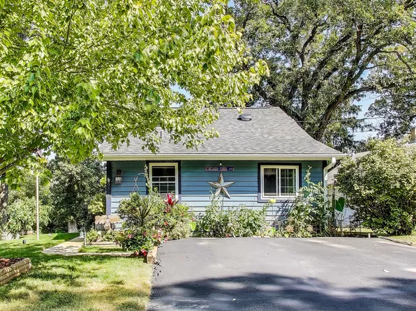 3618 Burton Trl, Crystal Lake, IL 60014