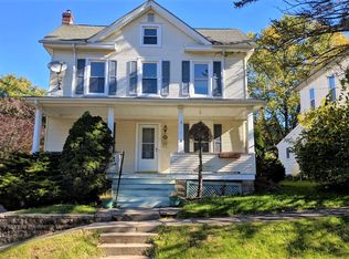 7 E Main St, High Bridge, NJ 08829