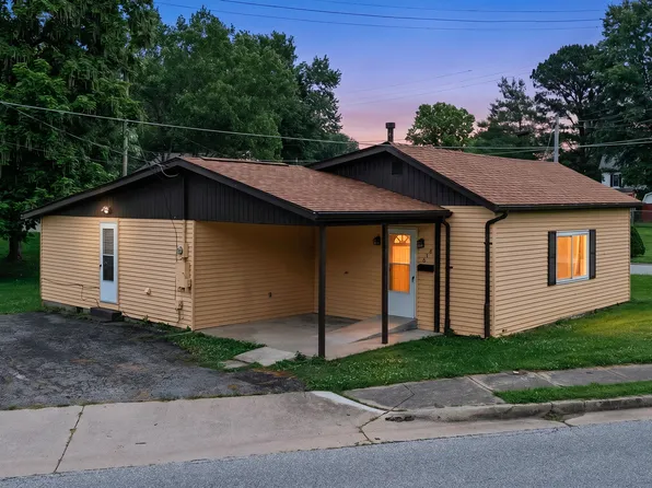614 Main St, Falmouth, KY 41040