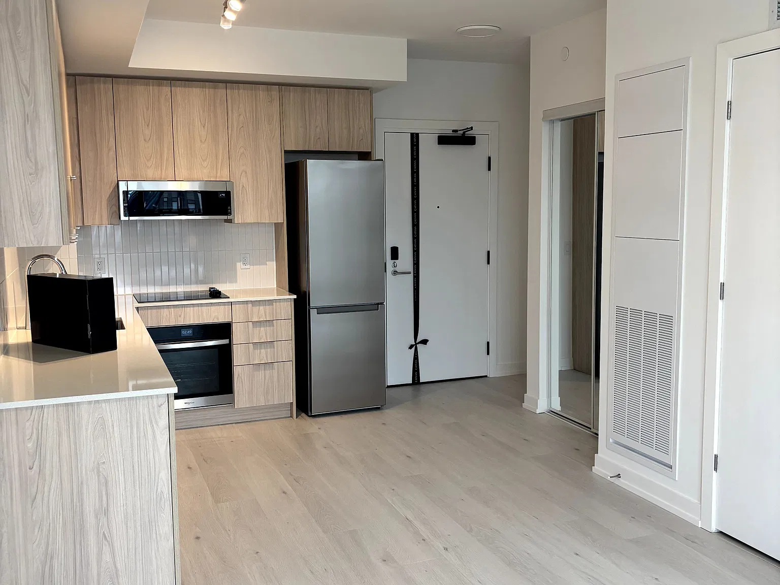 1 bed, $1,975 — Photo 1