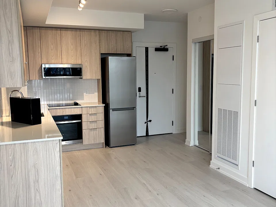 2501 Saw Whet Blvd #318