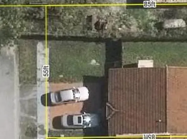 8800 NW 118th St, Hialeah Gardens, FL 33018