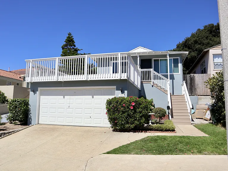 719 S Juanita Ave — Photo 1