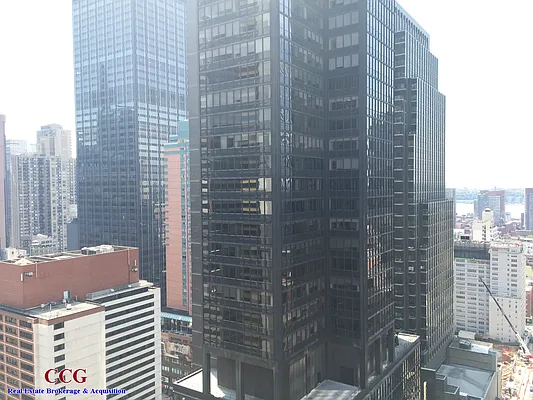 Sold by CCG Real Estate Brokerage | media 9