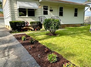 1763 224th St, Sauk Village, IL 60411