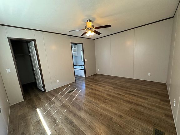 5th image of 1010 Reservation Rd #E09