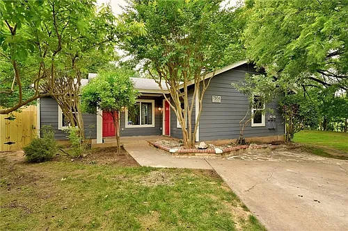7504 Carver Ave #A Photo 1