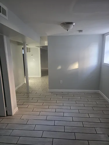 166 Grumman Ave #BASEMENT Photo 1