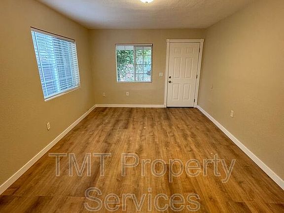 5th image of 4116 W Nichols Ave