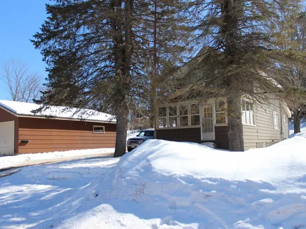 307 E Gold St, Bessemer, MI 49911