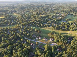 71 Warpath Ln, Hedgesville, WV 25427