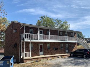 230 N Madison St, Lebanon, IL 62254