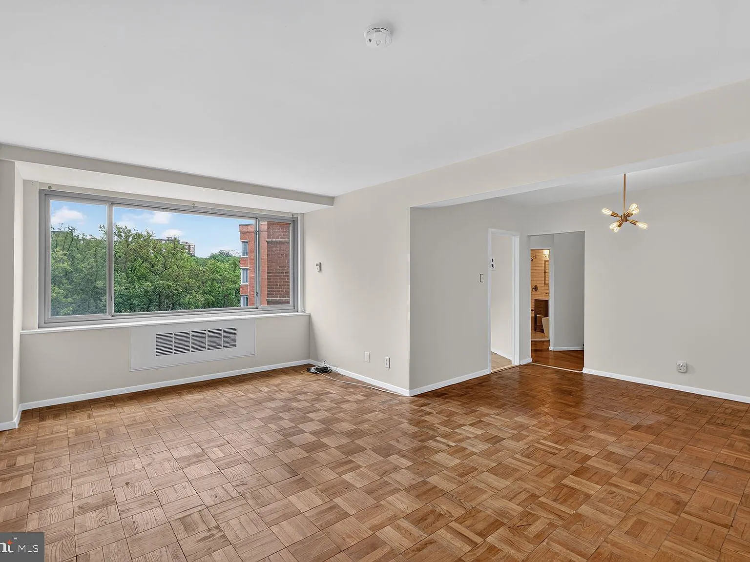 Wesley Heights — Photo 2