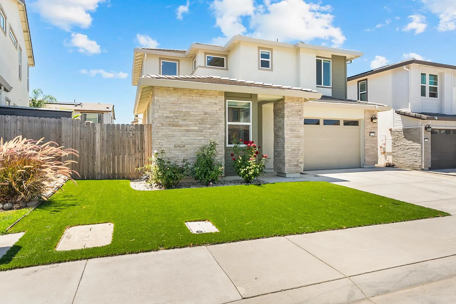 4 bed, 1953 sqft, $3,600 — Photo 3