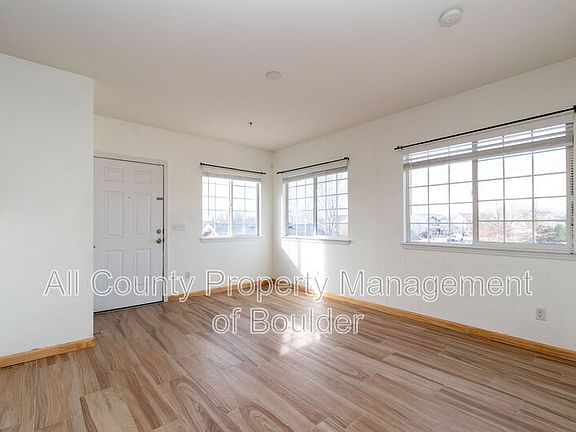 2nd image of 14300 Waterside Ln Unit K5